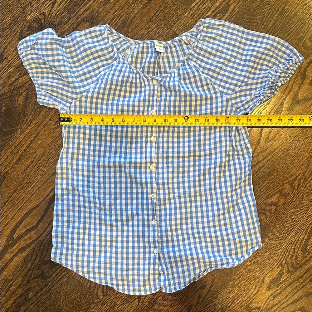 Old Navy blue and white gingham top - Picture 5 of 10